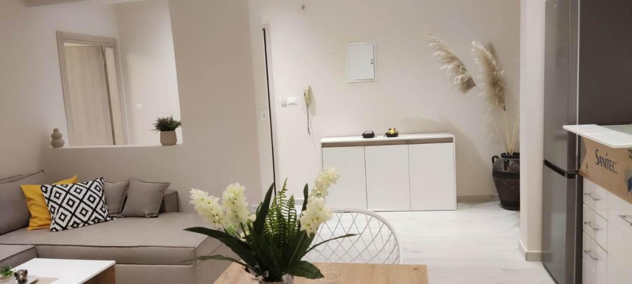 Avec 3 chambre Appartement *